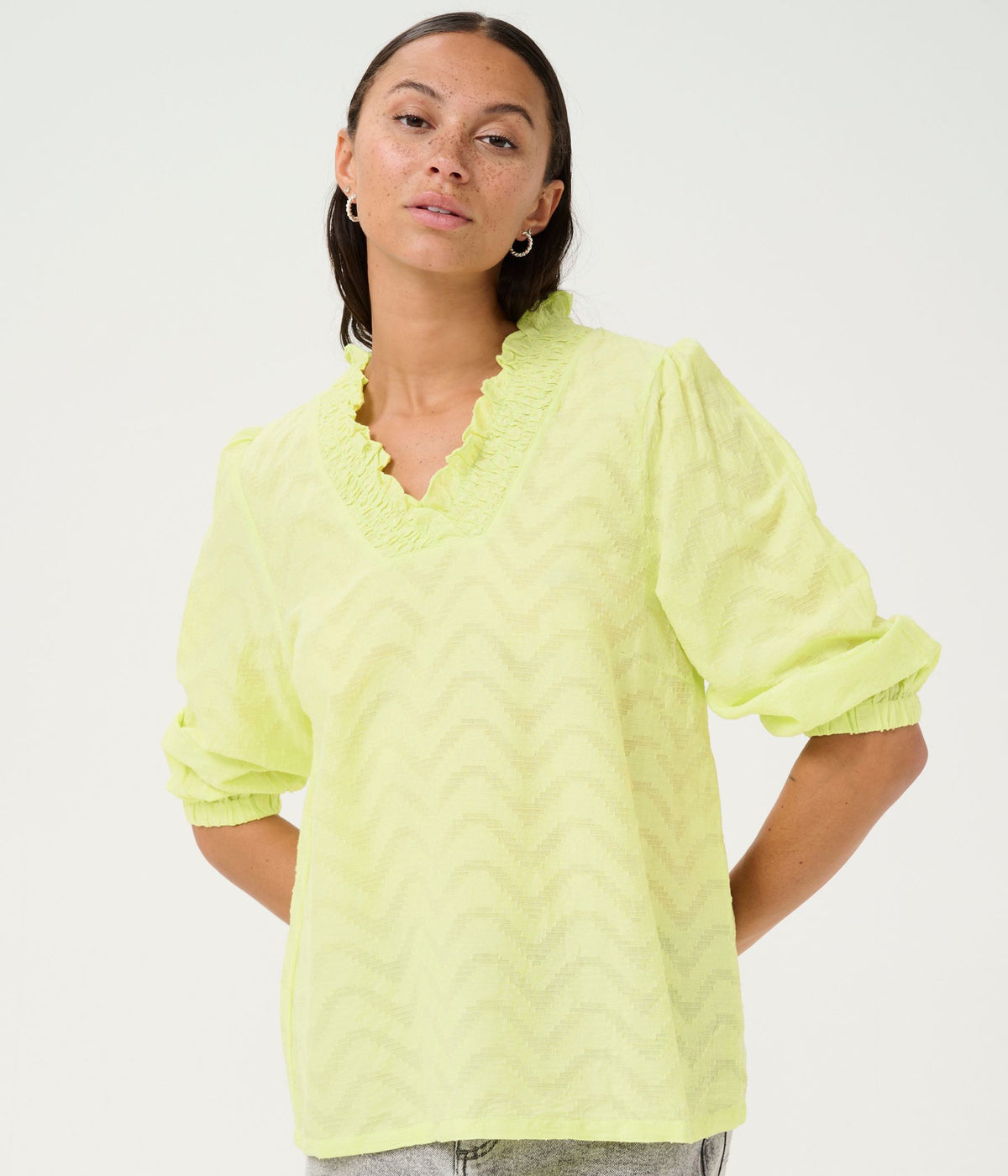 KAFFE VICTORIA BLUSE I LETTUCE GREEN